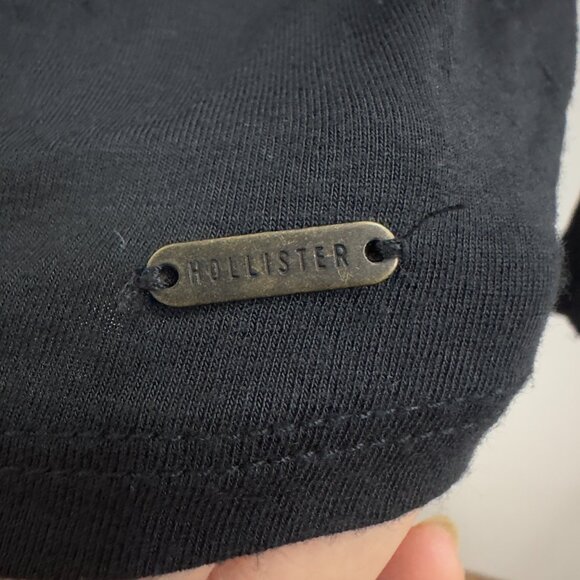 HOLLISTER LADY'S BLACK LONG SLEEE BLOUSE (S) - Picture 7 of 14